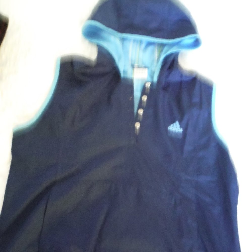 ✅3/40$ ADIDAS - sleeveless popover vest - Picture 2 of 5